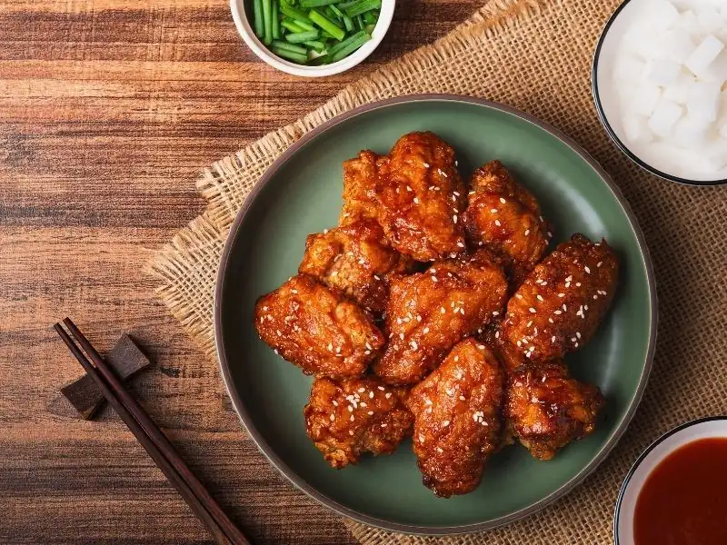 Recetas deliciosas: Pollo frito coreano con mostaza y miel