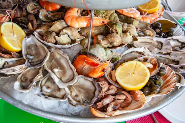 Seafood: list of shellfish and crustaceans, cooking tips