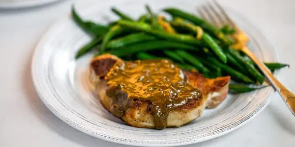 One Pan Pork Chops with Green Beans & Gravy