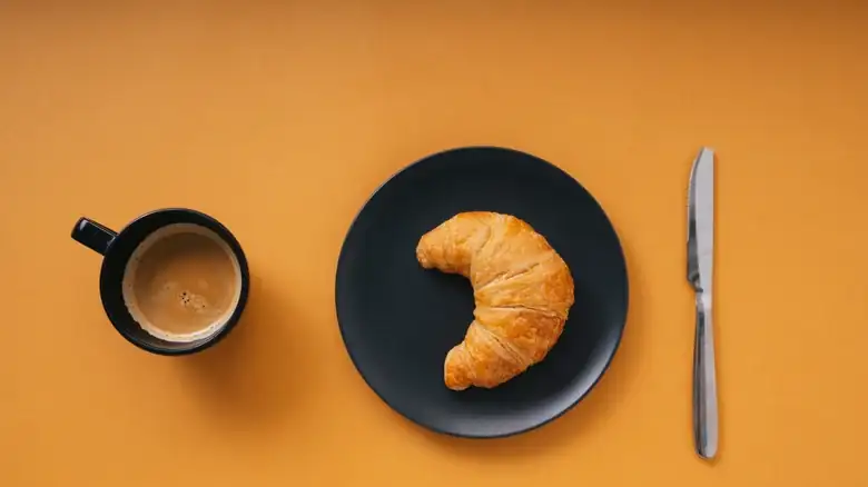 Flattened Croissant Toast Is The Decadent Breakfast Bread You've Been Missing