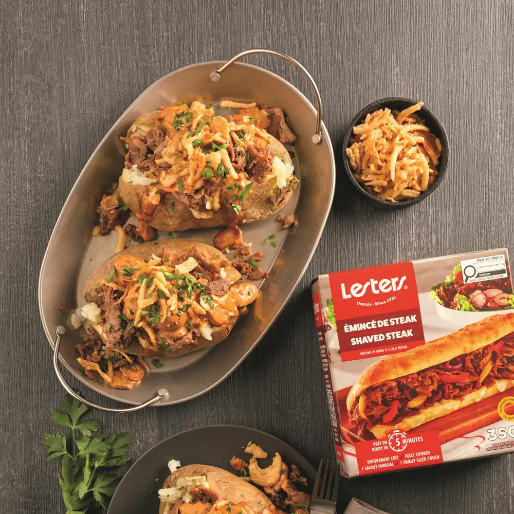 Potatoes stuffed with beef Stroganoff