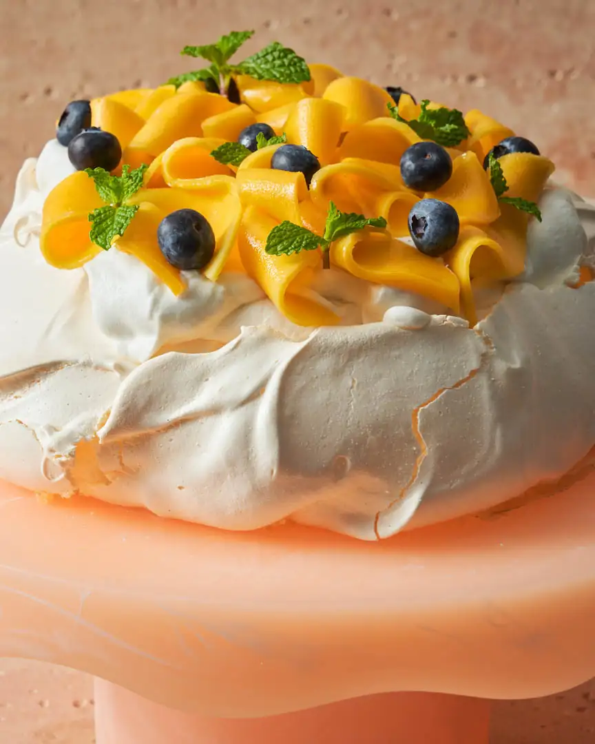 Mango Sticky Rice Pavlova Recipe