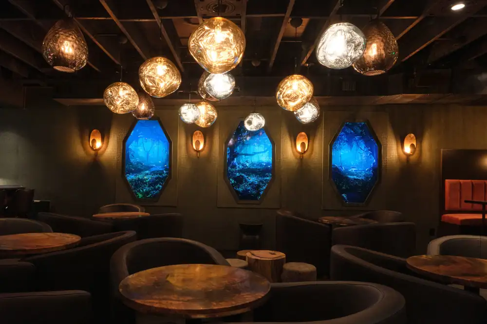 Welcome to the New Jungle Bar in Las Vegas