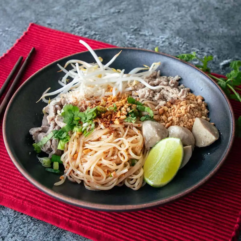Soupless Tom Yum Noodles