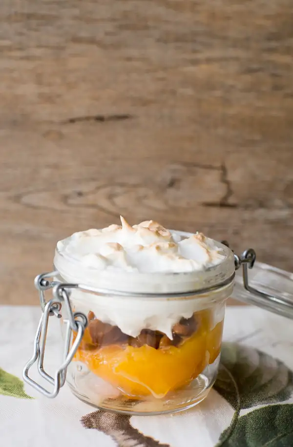 Peaches with meringue - Pilar Hernández's Chilean Kitchen