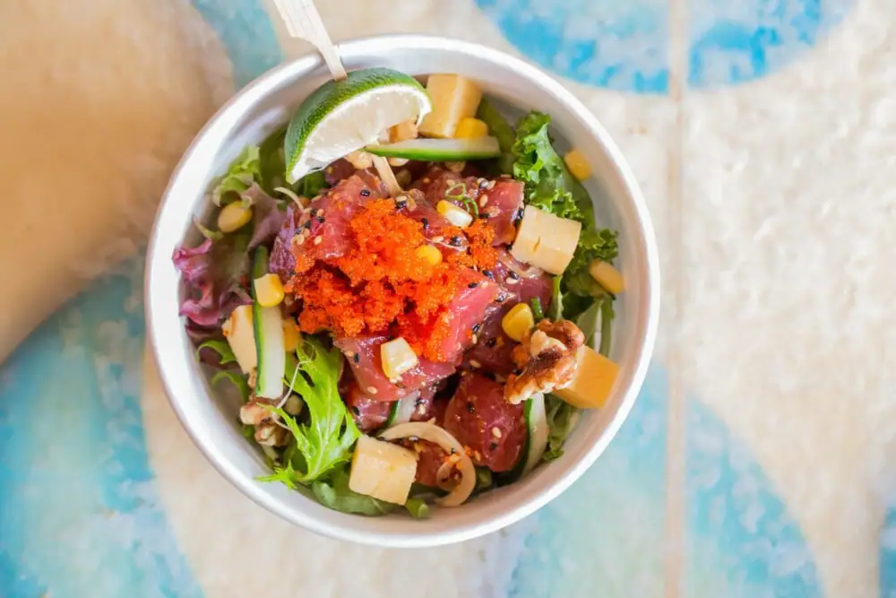 Aloha Poke trae los boles de ensalada de sushi hawaianos a Singapur