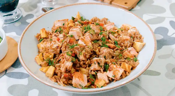 Turkey fried rice with oriental sauce: step-by-step recipe (VIDEO)