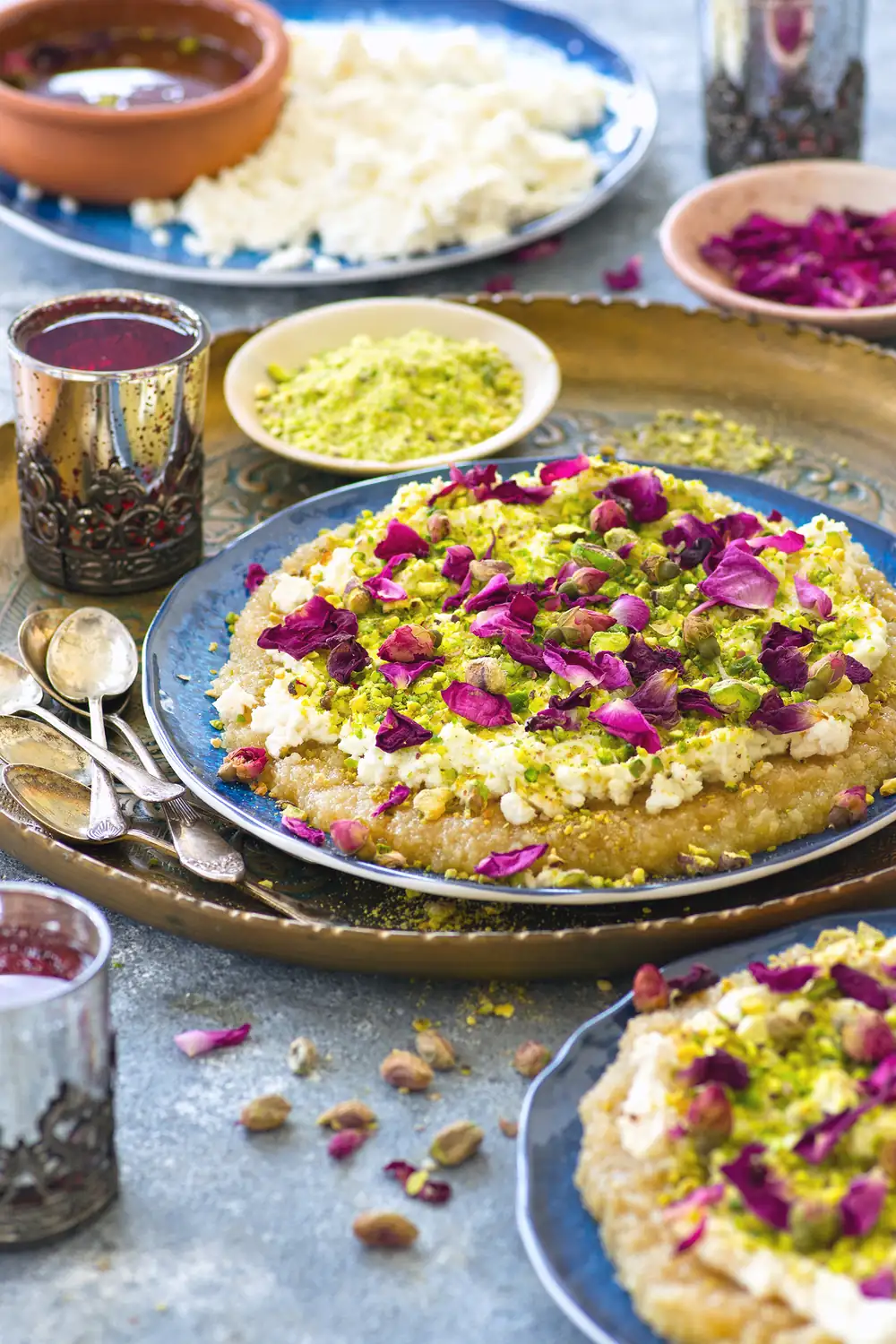 Madlouka(the ultimate no bake knafeh dessert)
