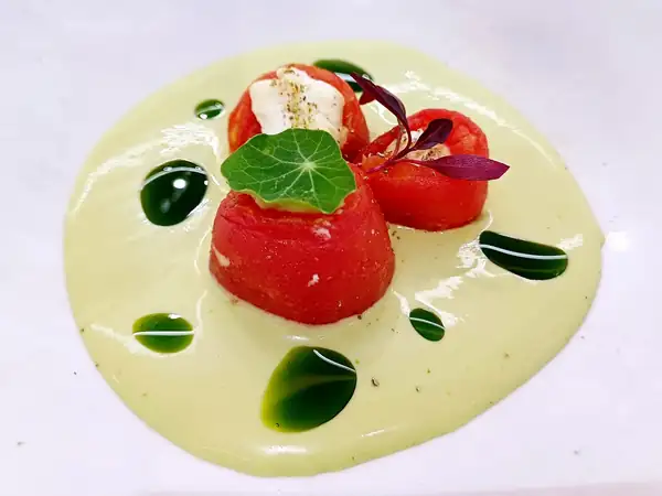 Aviva, when the kitchen sprouts