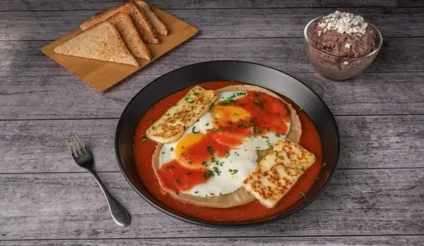 Huevos Rancheros with Bacon