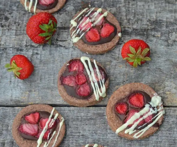 Chocolate Strawberry Cookies