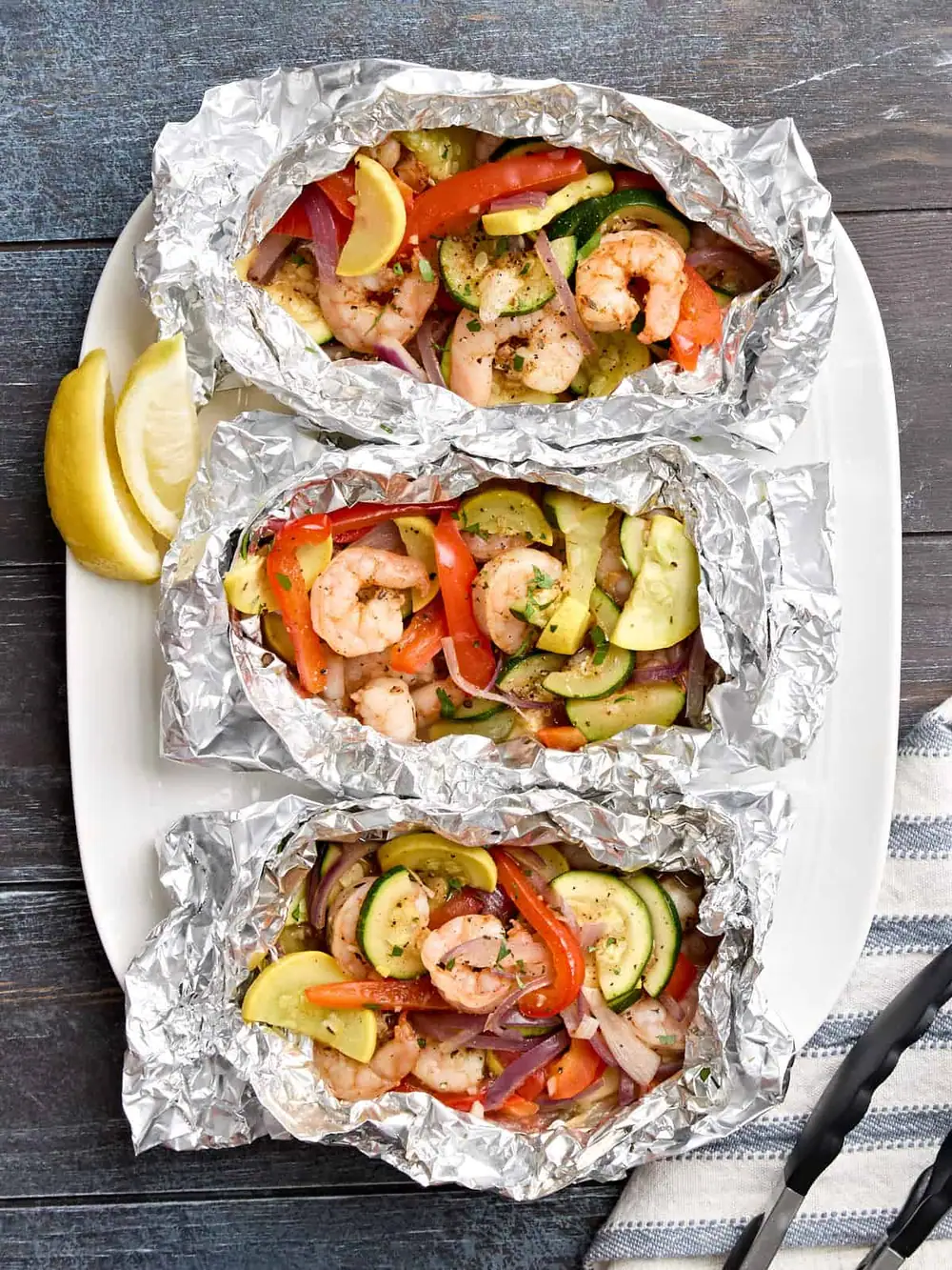 Shrimp & Veggie Foil Packs: Buttery, Garlicky, and Ready in 8 Minutes