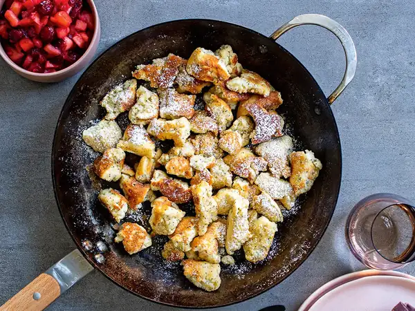 Kaiserschmarren with poppy seeds