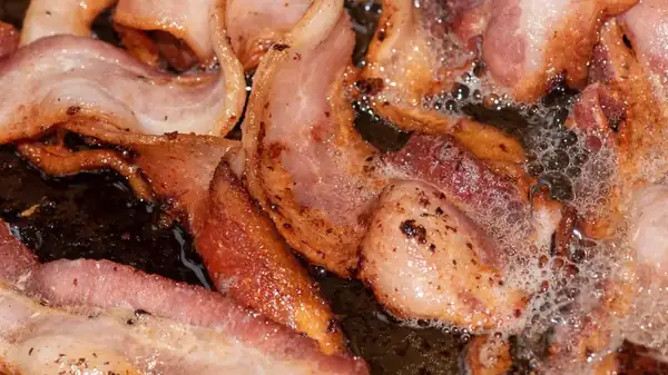 The Pantry Staple That Makes Bacon Crispier Than Ever