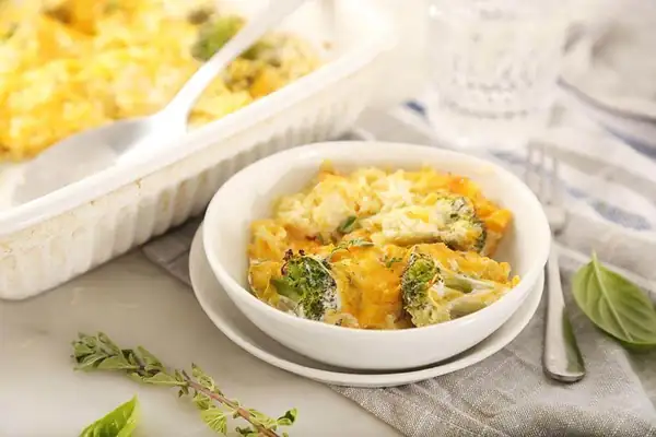 Cheesy Broccoli and Spaghetti Squash Casserole
