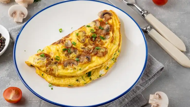 13 Mistakes You Need To Stop Making With Omelets