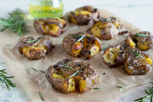 Quick and easy! Mashed potatoes and 2 other alternatives to baked potatoes