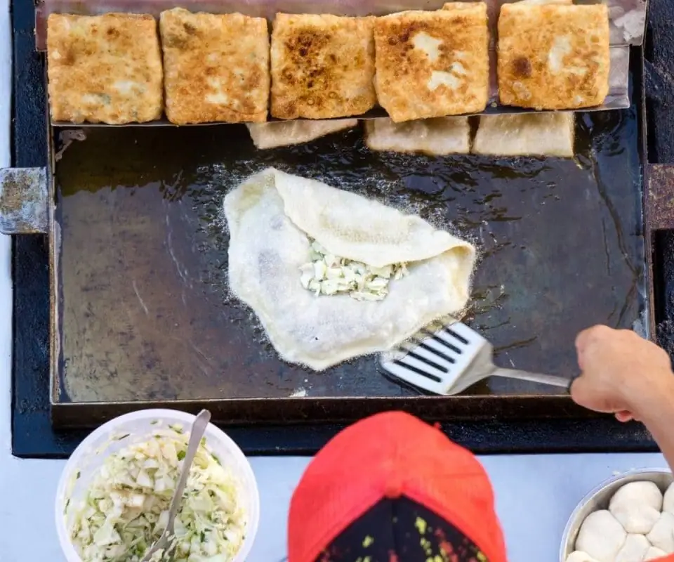 Los 20 mejores platos de comida callejera indonesia en Yakarta, Bali, Java Oriental y Occidental.