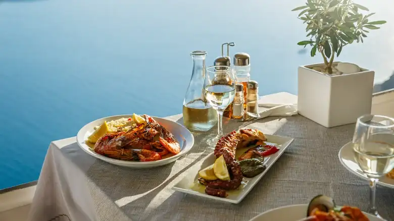 The 12 Best Seafood Spots In South Carolina