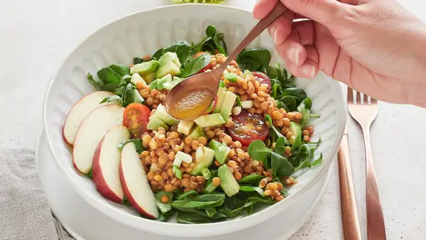 A Spoon Salad Is The Practical Way To Get Flavor In Every Bite