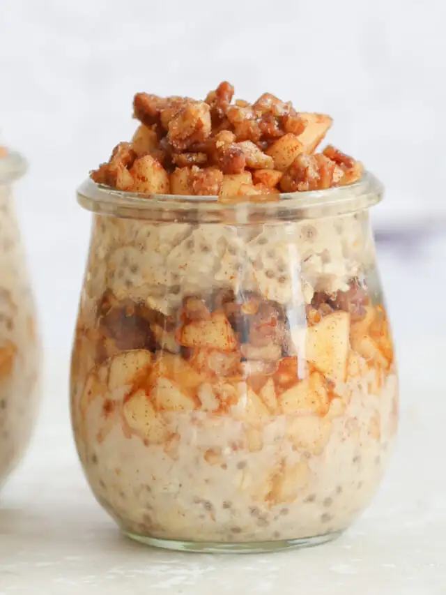 Apple Pie Overnight Oats