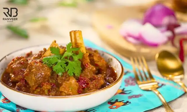 Receta fácil de cordero lal mirch shikari कम चीज़ों से लाल मिर्च गोश्त cordero picante en la olla