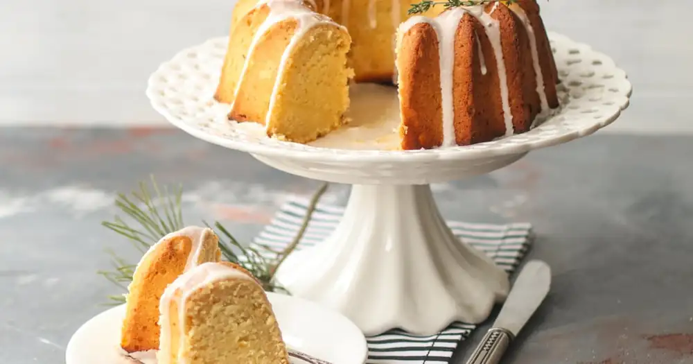 Receta de pastel de naranja sin gluten ni lácteos con almíbar de naranja y limón, enviada por Maria Lídia