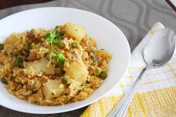 Aloo Matar Masala Khichdi Recipe Recipe