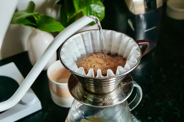 Coffee Science: How to Make the Best Pour-Over Coffee at Home
