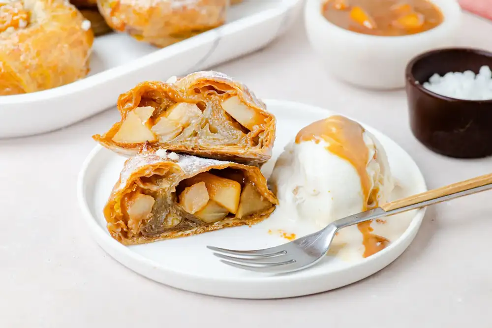 Sweet and Apples: Desserts You Love