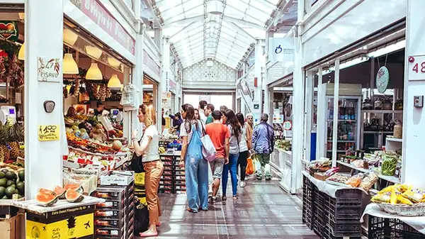 Where to eat international cuisine at Rome's Testaccio Market: from Chinese to Greek