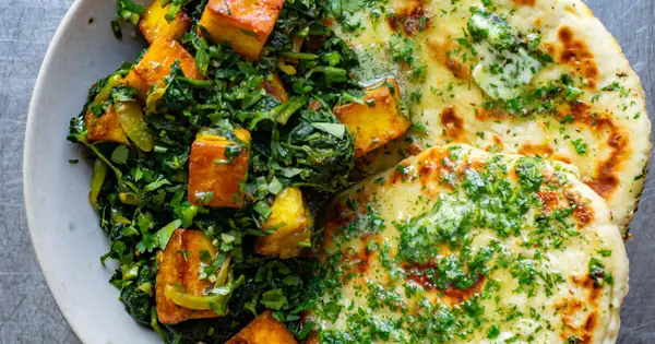 Saag & Paneer Curry with Homemade Naan