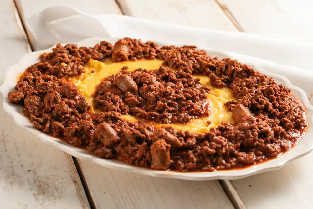 Polenta with braised beef in tomato sauce