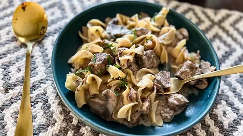 Slow-Cooker Beef Stroganoff Recipe