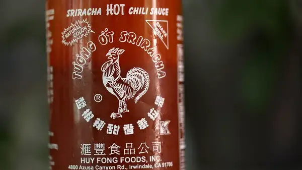 The Popular Hot Sauce That Belongs In Your Steak Sauce
