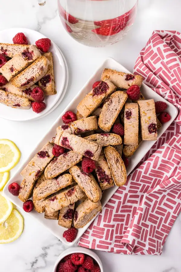 Biscotti de limonada de frambuesa