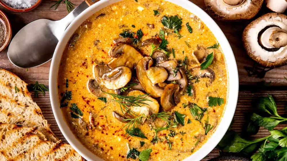 Fall & Winter Comfort Food Favorite: Creamy Paprika Mushroom Soup