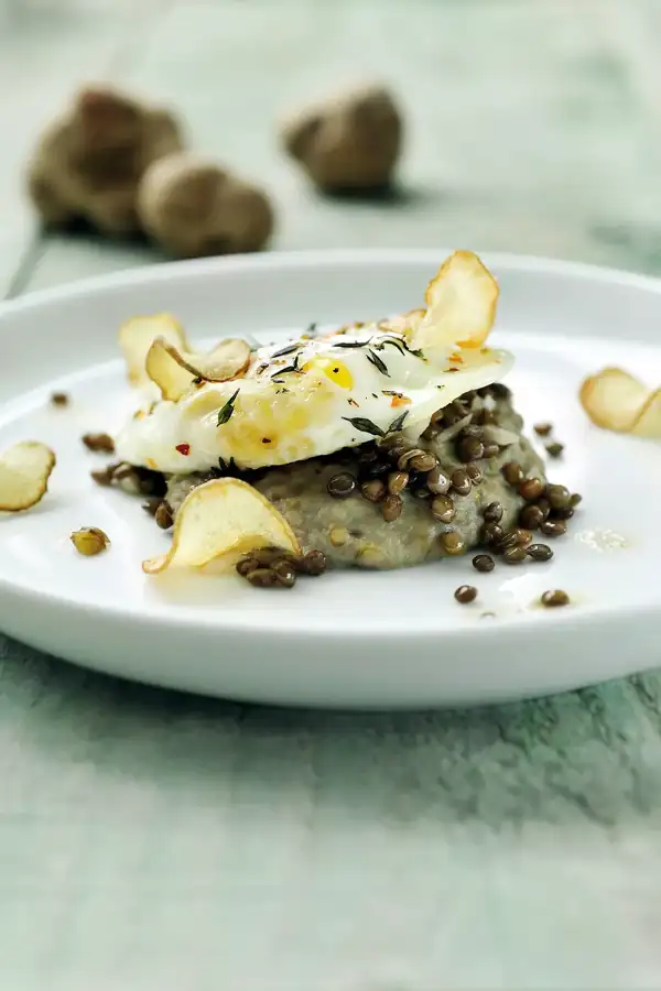 Jerusalem artichoke and lentil mousse