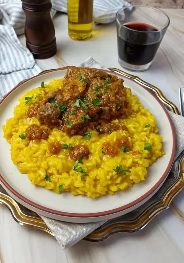 MILANESE RISOTTO WITH OSSOBUCO