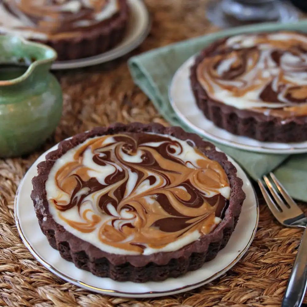 Cinnamon Mousse Tarts