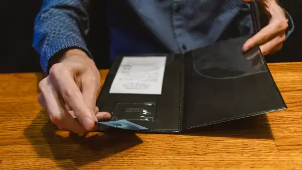 La generación Z está impulsando el tráfico en los restaurantes
