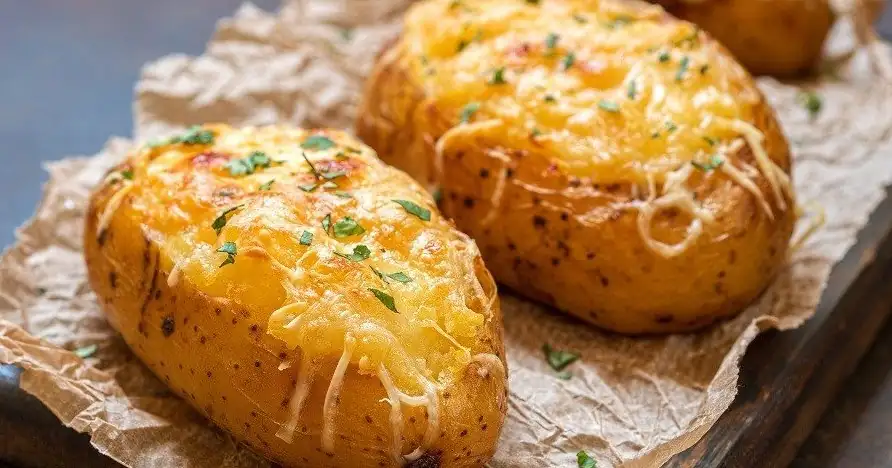 Potatoes stuffed with meat and cheese