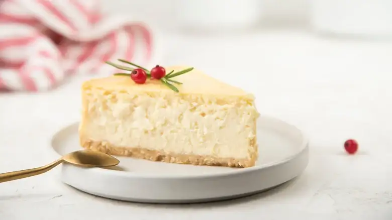 The Foolproof Method For Perfectly Flat Pie Crumb Crusts