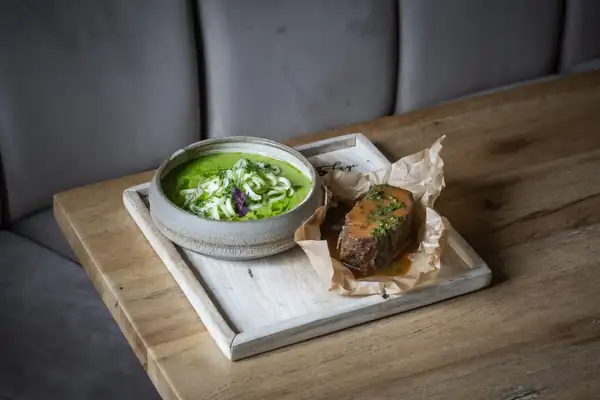 Contemporary bistro, Hungarian flavors: Füge in Biatorbágy reopens