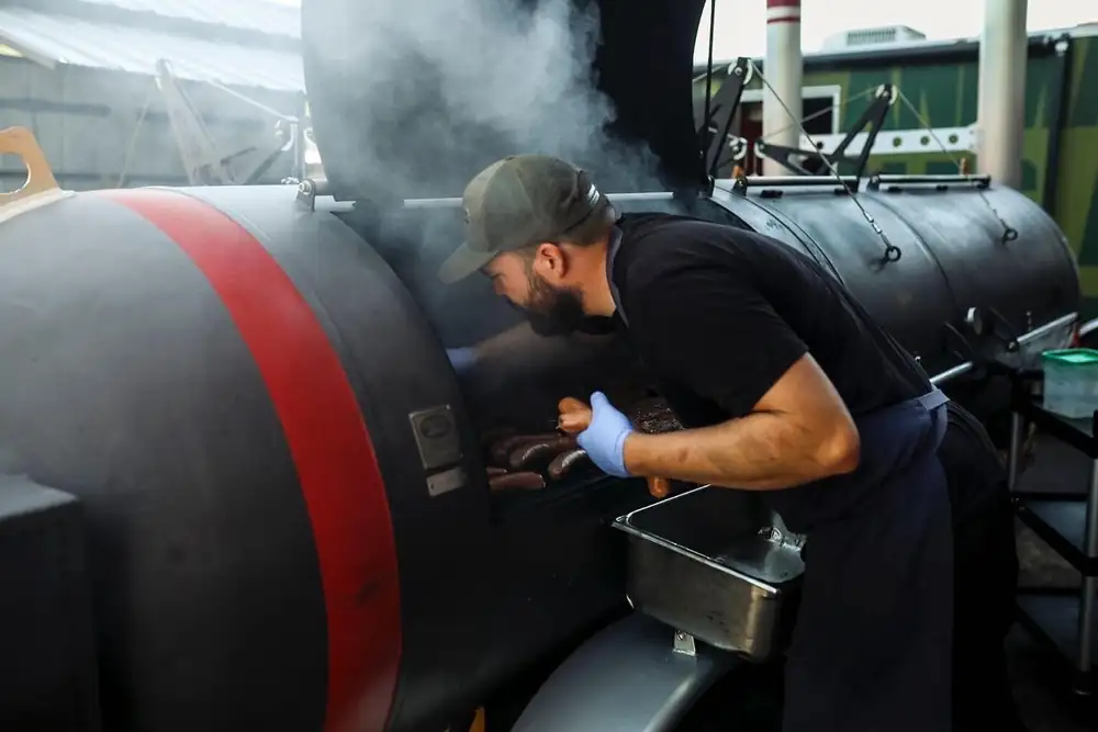 A City Ordinance Might Force Two of Minnesota’s Best Barbecue Trucks Out to the Suburbs