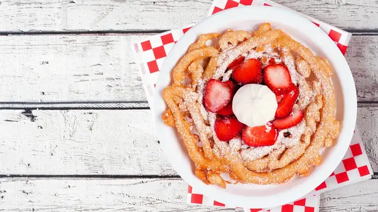 The Ideal Temperature For Frying Funnel Cake, And How To Tell It's Ready