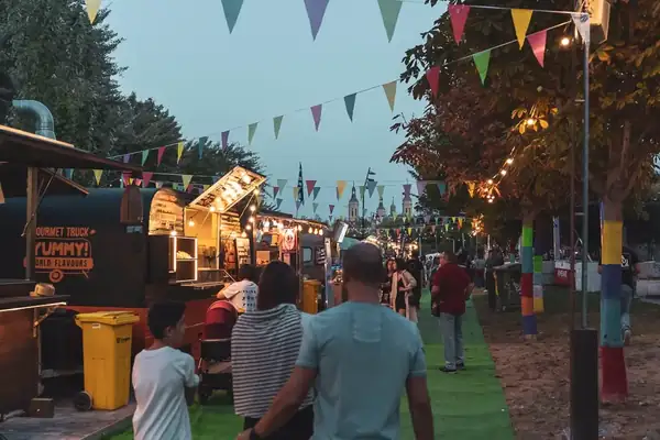 Ya están a la venta los primeros cupones para los food trucks del Festival del Pilar: cómo conseguir 5 euros gratis