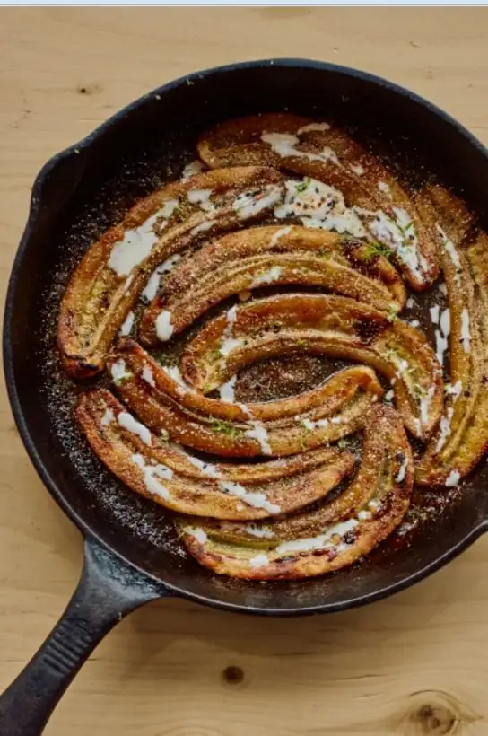 Sticky miso bananas with lime and toasted rice