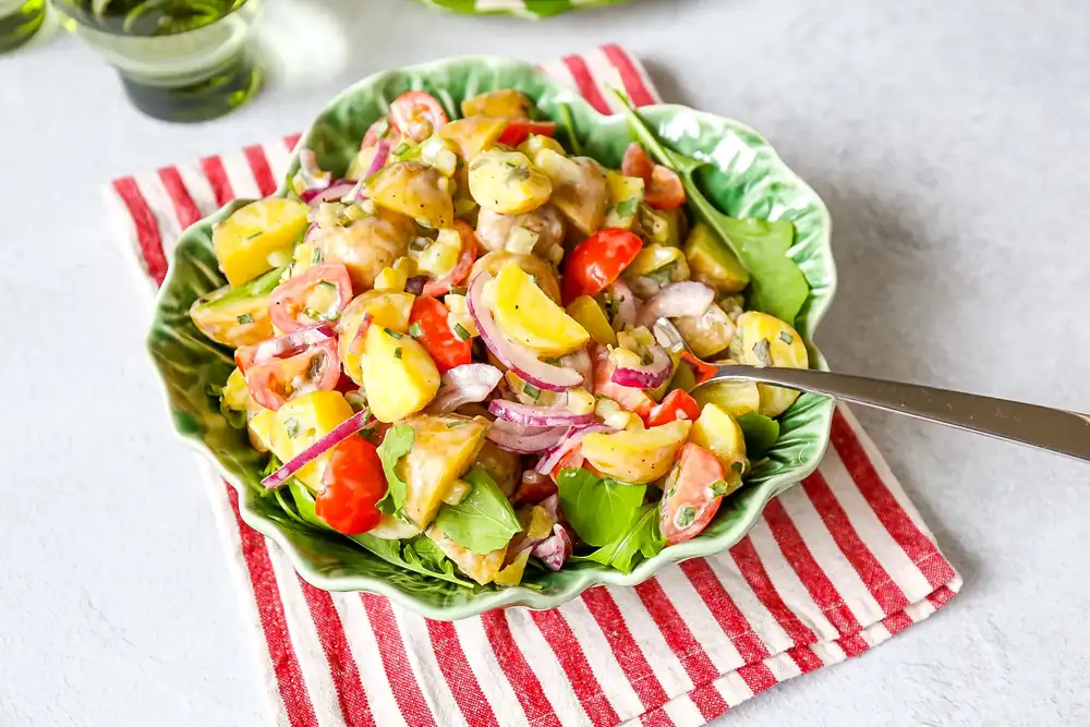 Potato salad with tuna