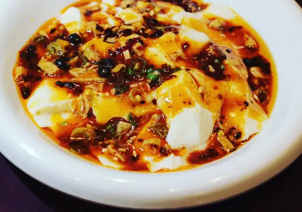Shimmering Dòufu Huā Arrives on Upper Street With Tofu Vegan